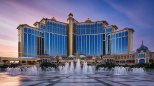 lavish casino construction costs