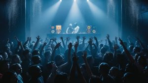 popular dance music hits